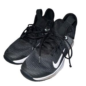 Nike LeBron James Basketball Shoes Size 7